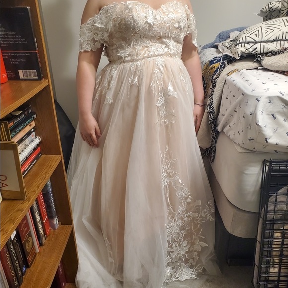 Blush A-line Wedding Dress - Picture 9 of 10